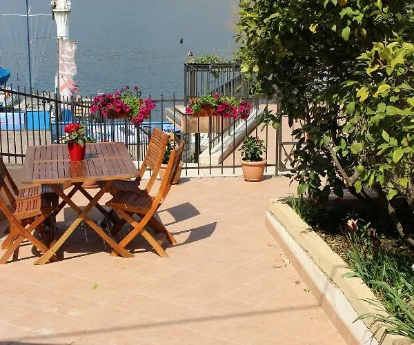 Casa Ines Fronte Apart-hotel