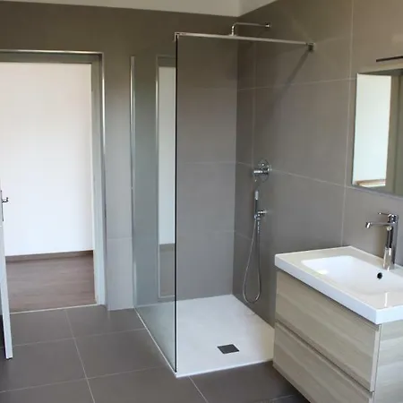 Lägenhetshotell Casa Ines Fronte Brenzone sul Garda