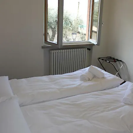 Lägenhetshotell Casa Ines Fronte 4*