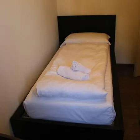 Ξενοδοχείο με διαμερίσματα Casa Ines Fronte 4*