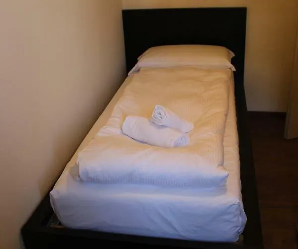 Aparthotel Casa Ines Fronte 4*